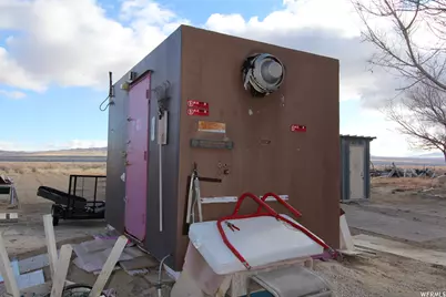 4587 S East Partoun Rd, Partoun, UT 84083 - Photo 31