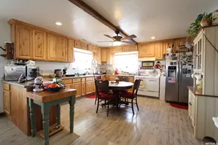 4587 S E Partoun Rd, Partoun, UT 84083 - Photo 7