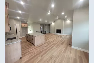 1363 Shelby Ln, Helper, UT 84526 - Photo 9