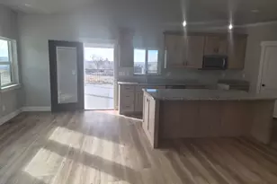 1363 Shelby Ln, Helper, UT 84526 - Photo 37