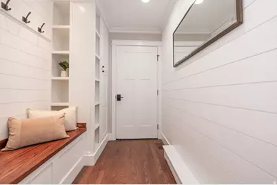 904 W 2300 S, Syracuse, UT 84075 - Photo 35