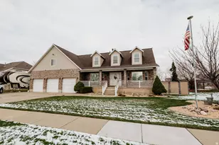 904 W 2300 S, Syracuse, UT 84075 - Photo 3