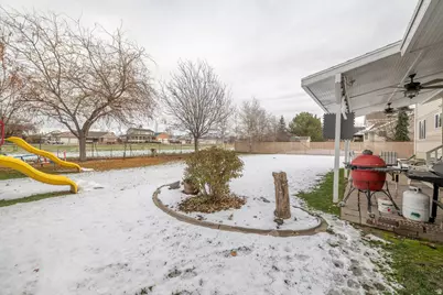 904 W 2300 S, Syracuse, UT 84075 - Photo 61