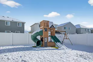 3712 Cuade St N, Eagle Mountain, UT 84005 - Photo 35