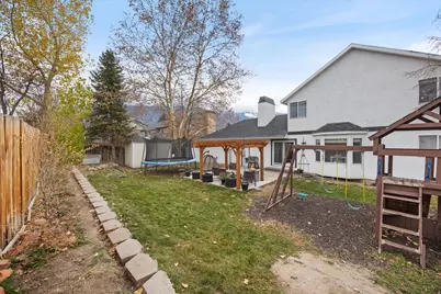 2111 Glacier View Dr, Sandy, UT 84092 - Photo 39