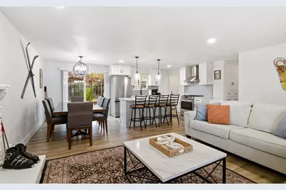 7027 S Ponderosa Dr, Cottonwood Heights, UT 84121 - Photo 9