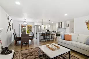 7027 S Ponderosa Dr, Cottonwood Heights, UT 84121 - Photo 9