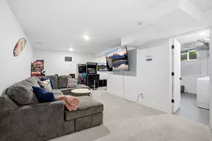 7027 S Ponderosa Dr, Cottonwood Heights, UT 84121 - Photo 23