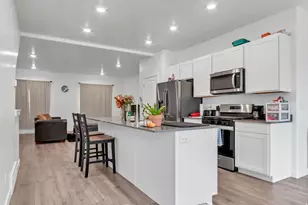 3894 N Cougar Ln, Eagle Mountain, UT 84005 - Photo 9