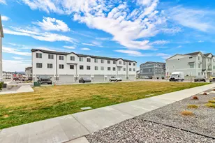 3894 N Cougar Ln, Eagle Mountain, UT 84005 - Photo 23