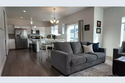 7238 N Green Pasture Ln, Eagle Mountain, UT 84005 - Photo 5