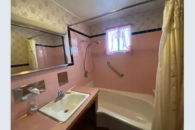 145 W 2000 S, Price, UT 84501 - Photo 15