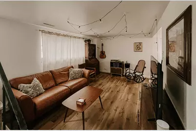 232 N 250 E, Orem, UT 84057 - Photo 11