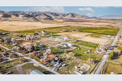 8850 W 25900 N, Portage, UT 84331 - Photo 25