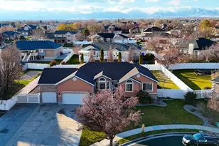 11784 S Stone Ridge Ct Ct W, Riverton, UT 84065 - Photo 1