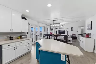 5392 W Venetia St S, Herriman, UT 84096 - Photo 17