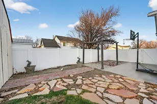 8772 S Midvalley Dr, West Jordan, UT 84088 - Photo 33