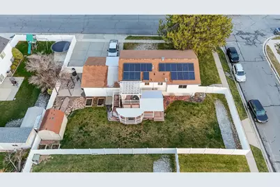 8772 S Midvalley Dr, West Jordan, UT 84088 - Photo 5