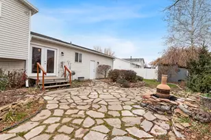 333 S 1575 W, Lehi, UT 84043 - Photo 27