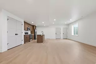 1371 N 330 E, Orem, UT 84057 - Photo 17