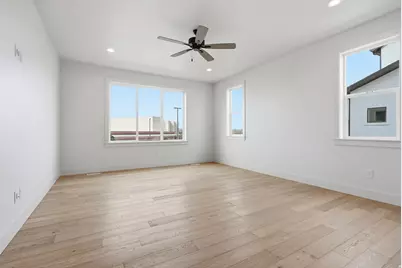 1371 N 330 E #8, Orem, UT 84057 - Photo 11