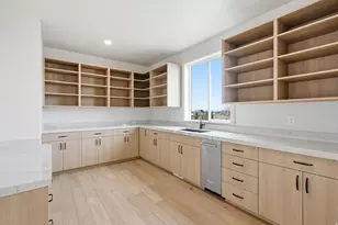 1371 N 330 E, Orem, UT 84057 - Photo 7