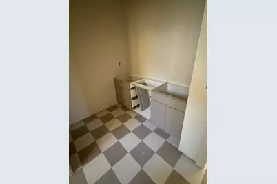 1371 N 330 E #8, Orem, UT 84057 - Photo 5