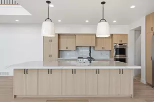 1371 N 330 E, Orem, UT 84057 - Photo 5