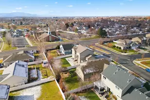 1336 E Maple Way, Layton, UT 84040 - Photo 71