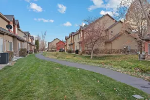 916 W 260 S, Pleasant Grove, UT 84062 - Photo 11