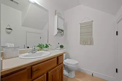 916 W 260 S, Pleasant Grove, UT 84062 - Photo 27