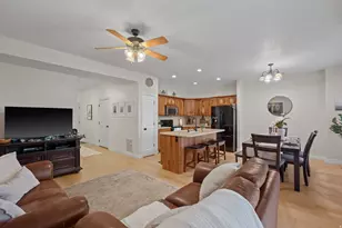 916 W 260 S, Pleasant Grove, UT 84062 - Photo 17