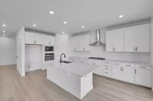 12771 S Glacier Trail Ln, Riverton, UT 84096 - Photo 3