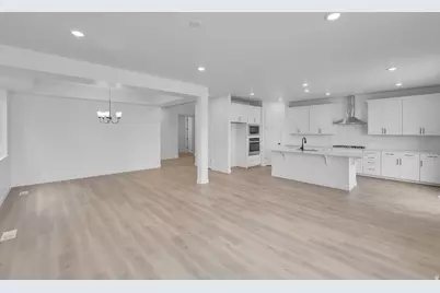 12771 S Glacier Trail Ln #171, Riverton, UT 84096 - Photo 5