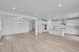 12771 S Glacier Trail Ln, Riverton, UT 84096 - Photo 5