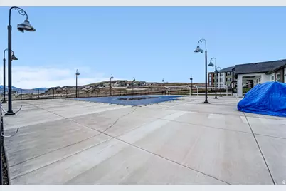 1028 N Freeman Dr, Saratoga Springs, UT 84045 - Photo 25