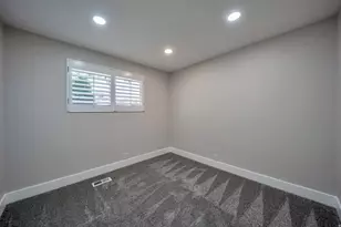 5382 S Skeeswood Cir W, Taylorsville, UT 84129 - Photo 13