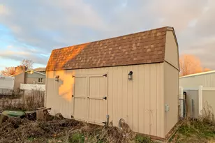 1413 S David Dr, Syracuse, UT 84075 - Photo 27