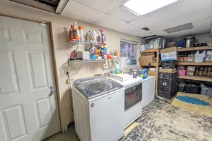 1413 S David Dr, Syracuse, UT 84075 - Photo 23