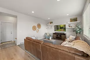 4028 E Gazelle Run, Eagle Mountain, UT 84005 - Photo 15