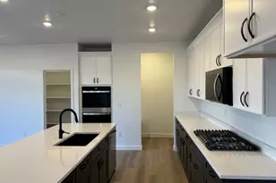 738 N Plainsman Dr, Spanish Fork, UT 84660 - Photo 5