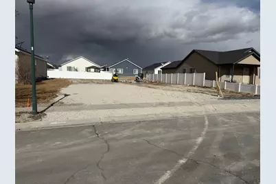 1817 E Juniper Dr #102, Eagle Mountain, UT 84005 - Photo 1