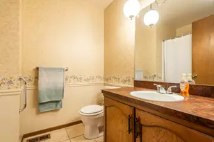 1590 E Spring Run Dr, Holladay, UT 84117 - Photo 13