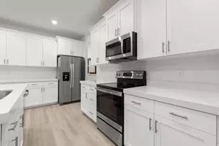 1532 E Lynx Ln, Eagle Mountain, UT 84005 - Photo 11