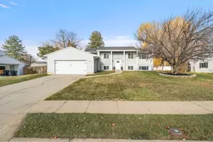580 W 2125 N, West Bountiful, UT 84087 - Photo 1