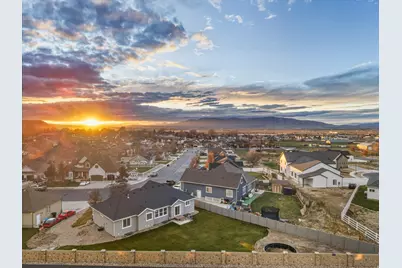 318 N 900 E, Salem, UT 84653 - Photo 31