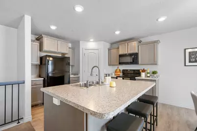 228 W 2370 N, Tooele, UT 84074 - Photo 11