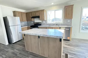 2695 S 2500 W, West Valley, UT 84119 - Photo 15