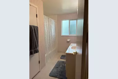 9835 S 610 E, Sandy, UT 84070 - Photo 13