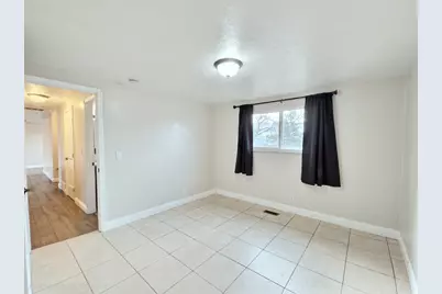 119 W 500 N, Vernal, UT 84078 - Photo 9